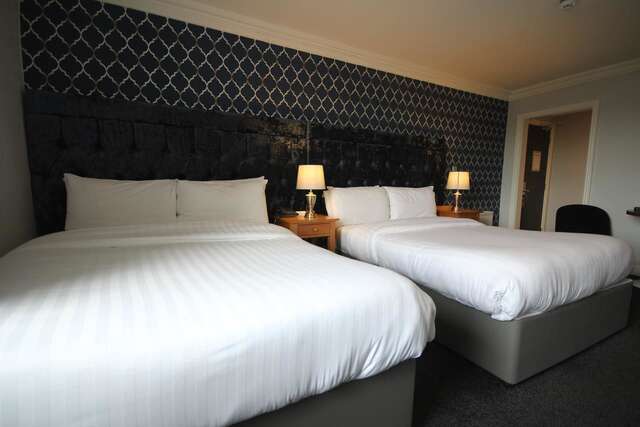 Отель Hotel St George by Nina Дублин-26